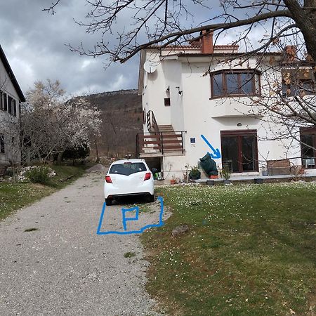 Daal Appartement Roč Buitenkant foto