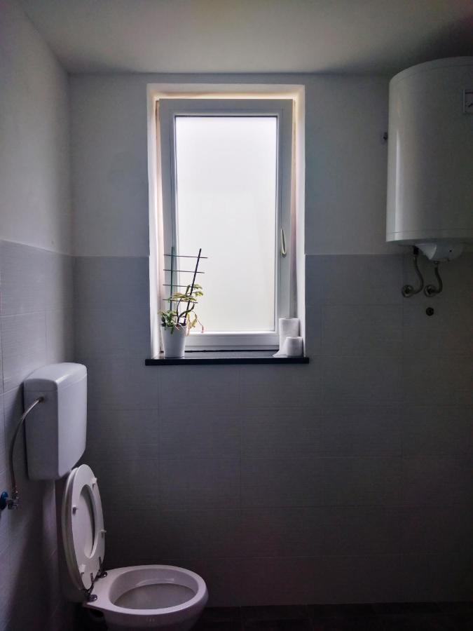 Daal Appartement Roč Buitenkant foto