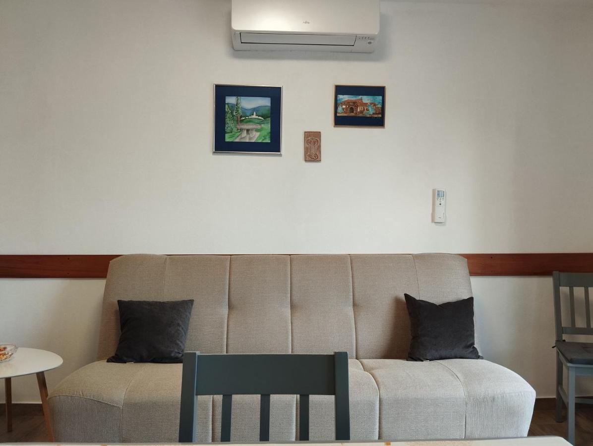 Daal Appartement Roč Buitenkant foto